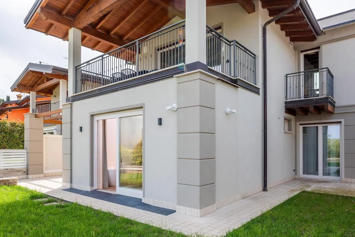 Villa Essenza Barcuzzi